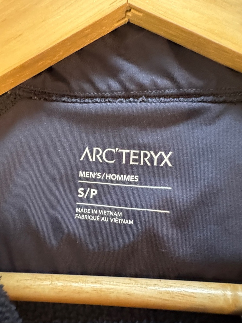 Arc’teryx Men's Quarter-Zip Fleece Pullover - Navy - Picture 2 of 2